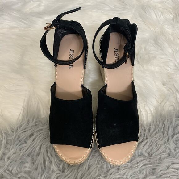 5/$30 JustFab Suede Woven Wedges -BLACK - Picture 3 of 8